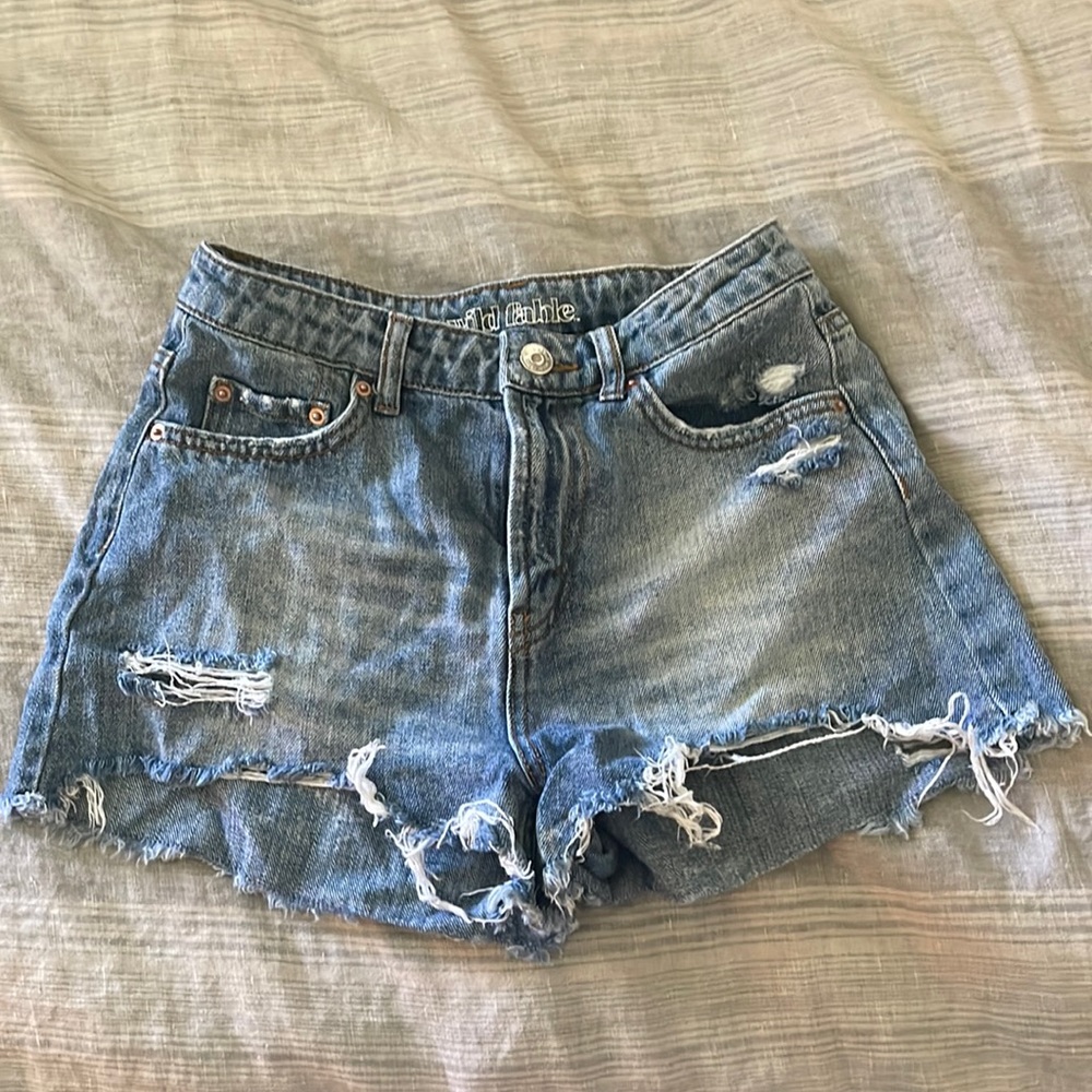 High waisted daisy dukes